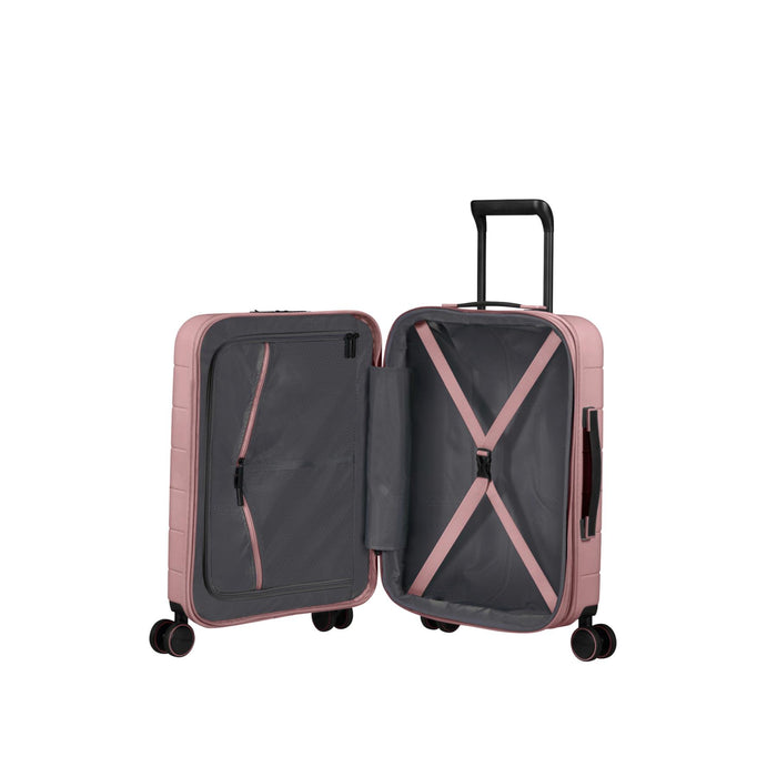 American Tourister Novastream Expanding 4 Wheeled Trolley Suitcase